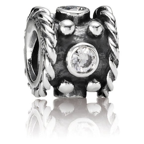 Authentic Pandora Retired Sterling Silver Oxy Crown with Clear Zirconia - Picture 1 of 1